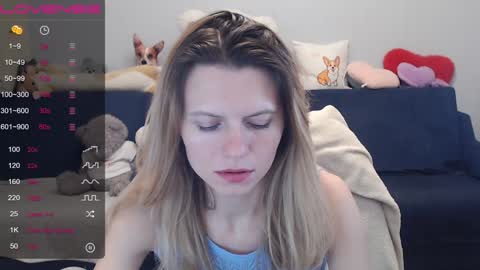 Snapshot of shy_moony chatting on January 30, 2025, 5:39 pm just Alex online show from January 30, 2025, 5:39 pm