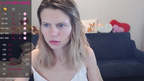 Snapshot of shy_moony chatting on March 5, 2025, 7:27 pm just Alex online show from March 5, 2025, 7:27 pm