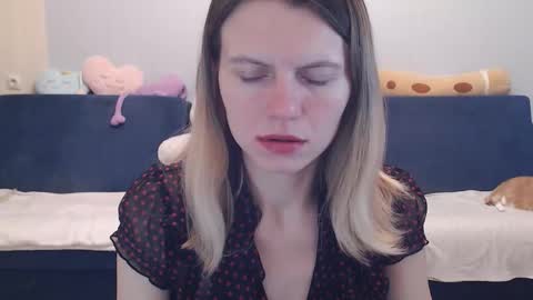 Snapshot of shy_moony chatting on November 30, 2025, 6:23 pm just Alex online show from November 30, 2025, 6:23 pm