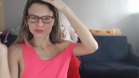 Snapshot of shy_moony chatting on January 12, 2026, 12:43 pm just Alex online show from January 12, 2026, 12:43 pm