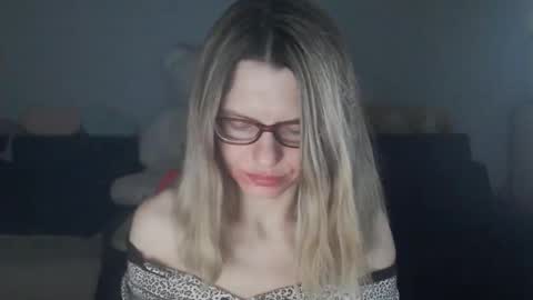 Snapshot of shy_moony chatting on February 21, 2026, 1:50 am just Alex online show from February 21, 2026, 1:50 am