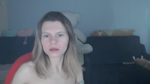 Snapshot of shy_moony chatting on March 9, 2026, 9:41 pm just Alex online show from March 9, 2026, 9:41 pm