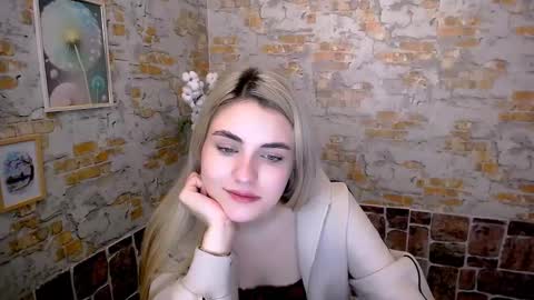 Snapshot of shy_sabrina_ chatting on January 20, 2025, 7:47 am shy_sabrina_ online show from January 20, 2025, 7:47 am