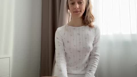 shy_schoolgirl_ online show from February 18, 2026, 8:10 am