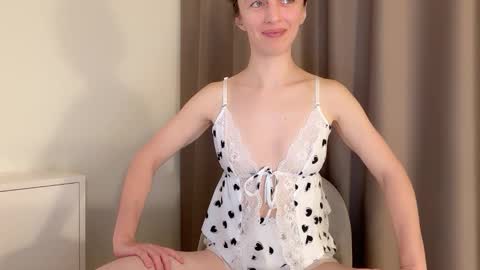 shy_schoolgirl_ online show from March 8, 2026, 8:23 pm