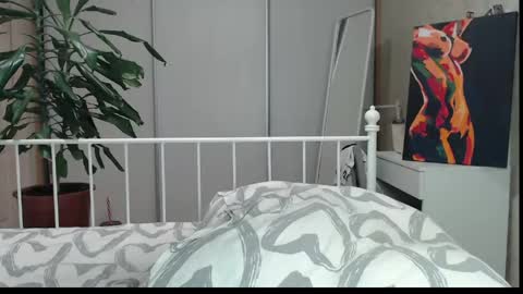 Snapshot of shyevaa chatting on May 8, 2026, 4:12 pm Eva online show from May 8, 2026, 4:12 pm