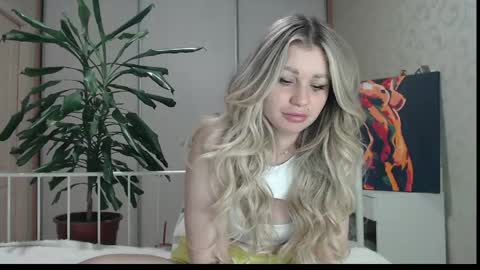 Snapshot of shyevaa chatting on May 14, 2026, 5:53 pm Eva online show from May 14, 2026, 5:53 pm