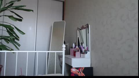 Snapshot of shyevaa chatting on July 14, 2026, 10:21 am Eva online show from July 14, 2026, 10:21 am