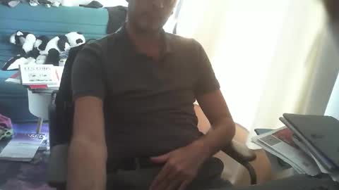 shyfrenchcock online show from October 17, 2025, 1:03 pm