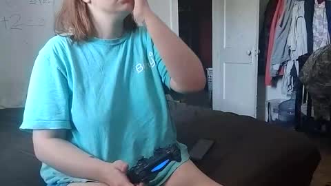 shylee538825 online show from October 6, 2025, 2:47 pm