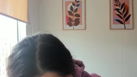 Snapshot of shylittlebunny chatting on May 7, 2026, 3:28 pm shylittlebunny online show from May 7, 2026, 3:28 pm