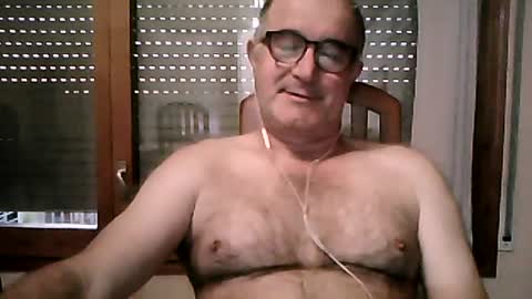 Snapshot of shymmy10 chatting on July 9, 2026, 4:16 am shymmy10 online show from July 9, 2026, 4:16 am