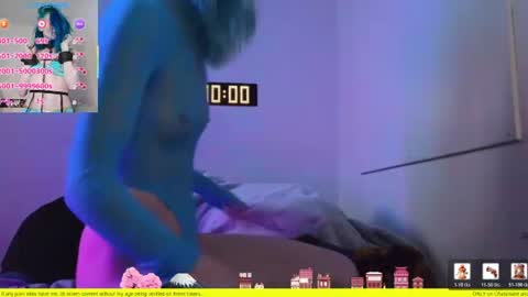 Snapshot of shyohiogirl chatting on July 24, 2026, 5:11 pm Hippie online show from July 24, 2026, 5:11 pm