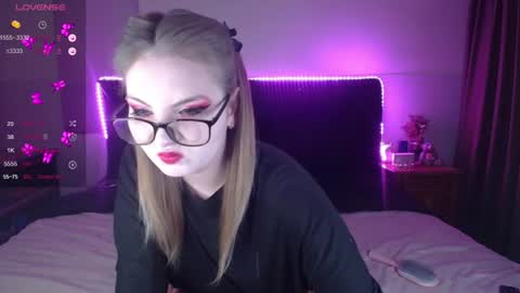 shysweetrish online show from June 9, 2026, 12:00 am