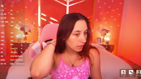 shyy_jany online show from July 8, 2026, 7:07 pm