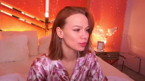 shyysiren online show from March 15, 2026, 7:25 am