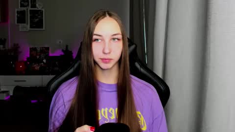 Snapshot of sia0610 chatting on September 23, 2025, 2:03 am SIA online show from September 23, 2025, 2:03 am