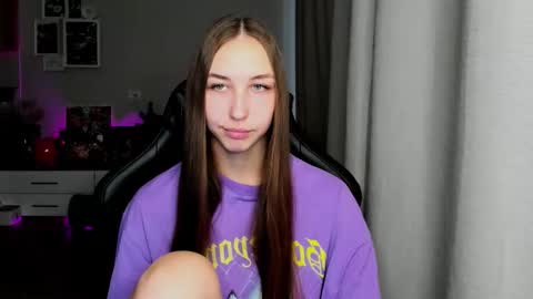 Snapshot of sia0610 chatting on September 24, 2025, 3:21 am SIA online show from September 24, 2025, 3:21 am