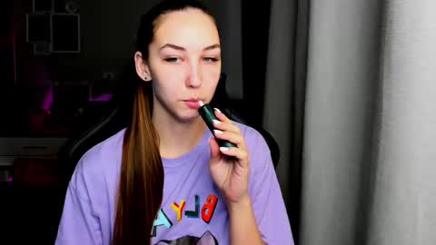 Snapshot of sia0610 chatting on October 23, 2025, 1:49 am SIA online show from October 23, 2025, 1:49 am