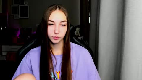 Snapshot of sia0610 chatting on October 25, 2025, 2:08 am SIA online show from October 25, 2025, 2:08 am