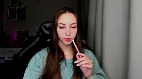 Snapshot of sia0610 chatting on January 7, 2026, 2:36 am SIA online show from January 7, 2026, 2:36 am