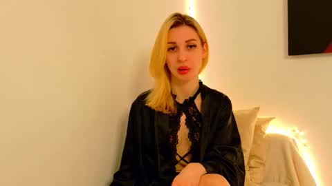 Anastasia online show from March 17, 2026, 5:44 am