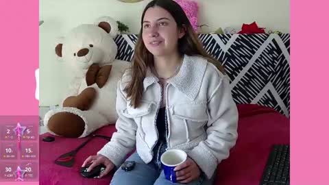 Snapshot of sia_jones chatting on June 27, 2026, 2:49 am Sia online show from June 27, 2026, 2:49 am