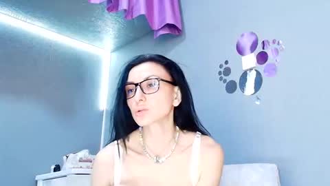Snapshot of siaconna chatting on June 10, 2026, 11:31 am Siaconna online show from June 10, 2026, 11:31 am