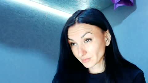 Snapshot of siaconna chatting on June 12, 2026, 8:46 am Siaconna online show from June 12, 2026, 8:46 am
