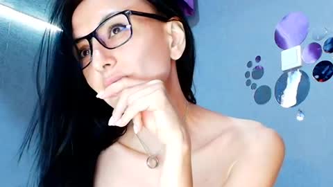 Siaconna online show from June 26, 2026, 9:35 am