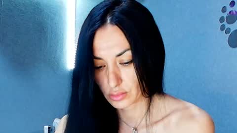 Siaconna online show from July 4, 2026, 7:58 am