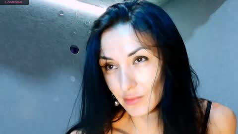 Siaconna online show from July 27, 2026, 4:30 am