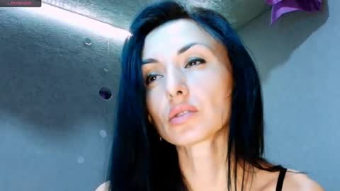 Siaconna online show from August 2, 2026, 6:34 am