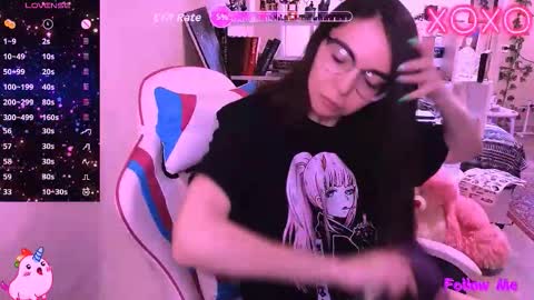 Snapshot of siashine chatting on March 21, 2026, 11:37 am siashine online show from March 21, 2026, 11:37 am