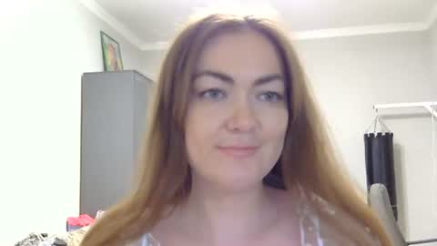 Snapshot of sidneyfarmer chatting on August 8, 2026, 2:08 pm SidneyFarmer online show from August 8, 2026, 2:08 pm
