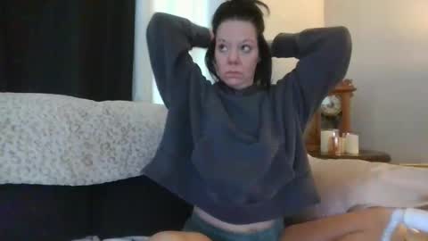 Snapshot of sidneyraee chatting on May 3, 2026, 3:40 pm Mrs. St. Patrickk online show from May 3, 2026, 3:40 pm