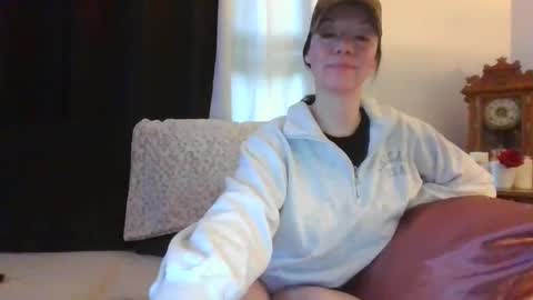 Snapshot of sidneyraee chatting on May 19, 2026, 4:13 pm Mrs. St. Patrickk online show from May 19, 2026, 4:13 pm