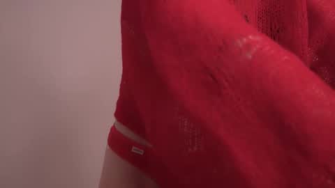 Snapshot of siduhfsd chatting on December 17, 2025, 10:21 am welcome Kira online show from December 17, 2025, 10:21 am