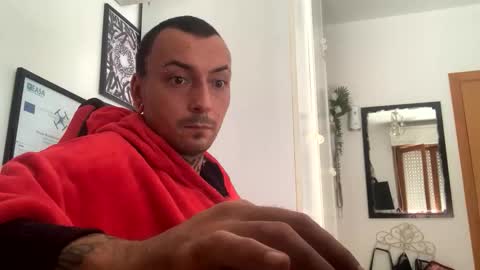 Snapshot of sidvicious23cm chatting on September 30, 2025, 12:32 pm sidvicious23cm online show from September 30, 2025, 12:32 pm