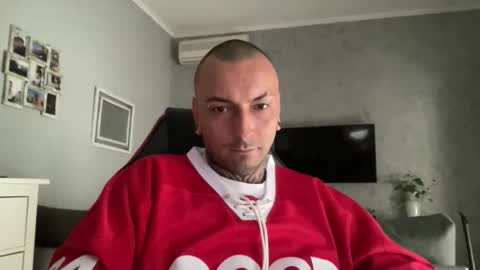 Snapshot of sidvicious23cm chatting on October 27, 2025, 10:19 am sidvicious23cm online show from October 27, 2025, 10:19 am