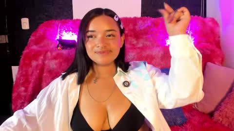 Snapshot of sienna_lux01 chatting on May 31, 2026, 3:04 am sienna_lux01 online show from May 31, 2026, 3:04 am