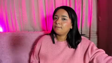 Snapshot of sienna_lux01 chatting on June 21, 2026, 4:48 am sienna_lux01 online show from June 21, 2026, 4:48 am