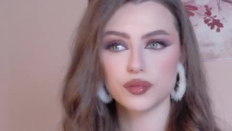 Snapshot of sienna_voss chatting on June 4, 2026, 8:26 pm sienna_voss online show from June 4, 2026, 8:26 pm