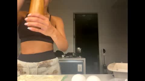 siennaavalee online show from May 14, 2026, 3:13 am