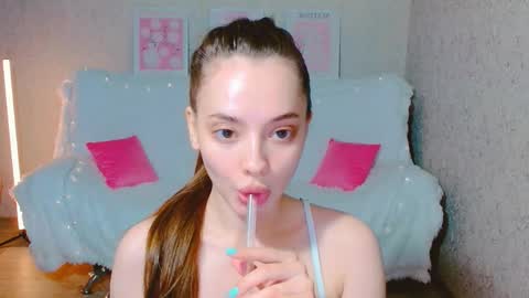Snapshot of siennamia chatting on June 6, 2026, 5:39 pm Sienna Mia online show from June 6, 2026, 5:39 pm