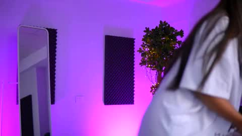 Snapshot of siennaruh chatting on March 14, 2026, 12:21 pm Sienna online show from March 14, 2026, 12:21 pm