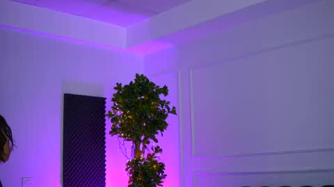 Snapshot of siennaruh chatting on March 21, 2026, 11:26 am Sienna online show from March 21, 2026, 11:26 am