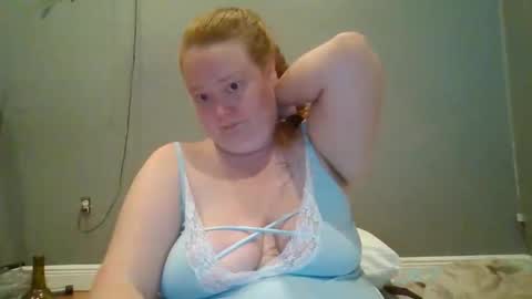 sierra_bby online show from April 13, 2026, 11:32 pm