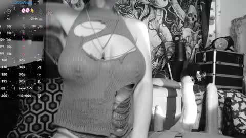 Allmylinkssilentmary666 online show from February 13, 2026, 12:39 am