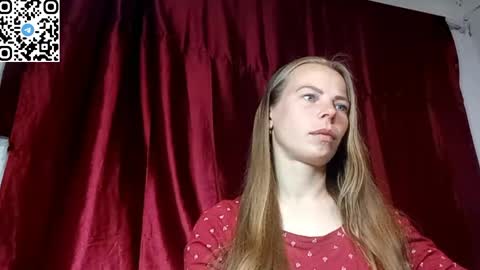 JULIANA online show from April 30, 2026, 9:30 pm